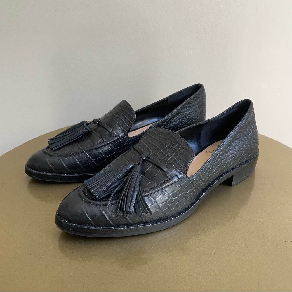 NWOT Vince Camuto Geralin Black Tassel Croc Print Loafers Womens Size 9